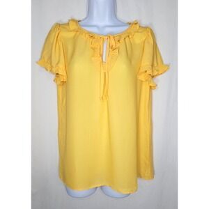 Max Studio Women's Cornsilk Yellow Short Sleeve Blouse Size Small NWT